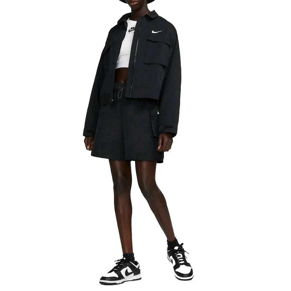 NIKE Sportswear Essential Woven High Rise Shorts XS Black DM6247-010